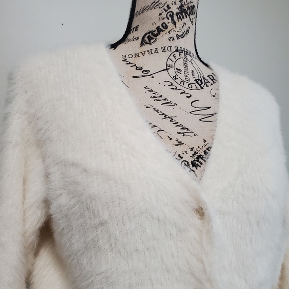 Wild Fable Cropped Fury Cardigan - Picture 6 of 8